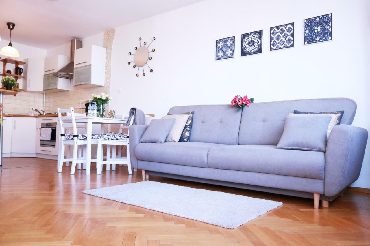 Cozy And Great Location By Cooee Apartments Warsaw Luaran gambar